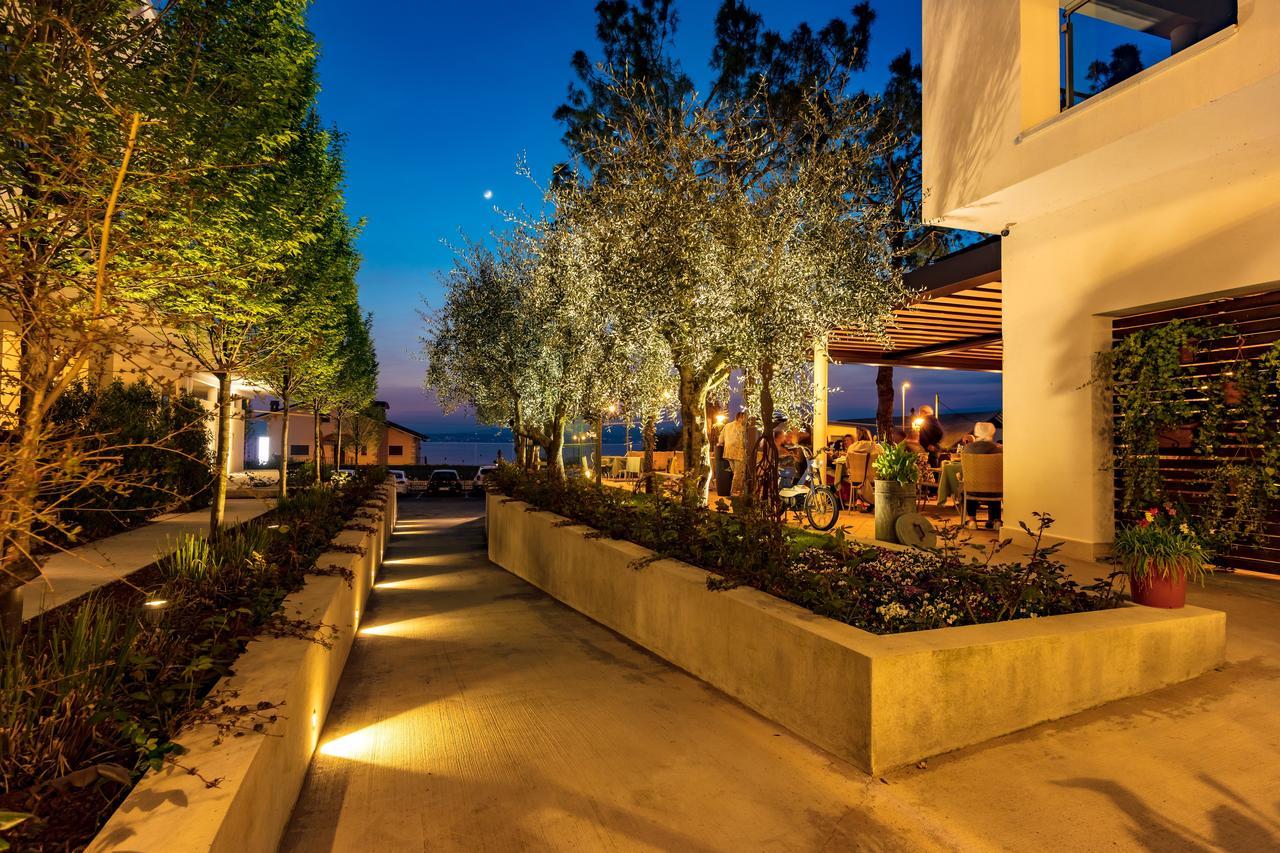 Hotel Maximilian Bardolino Exterior photo