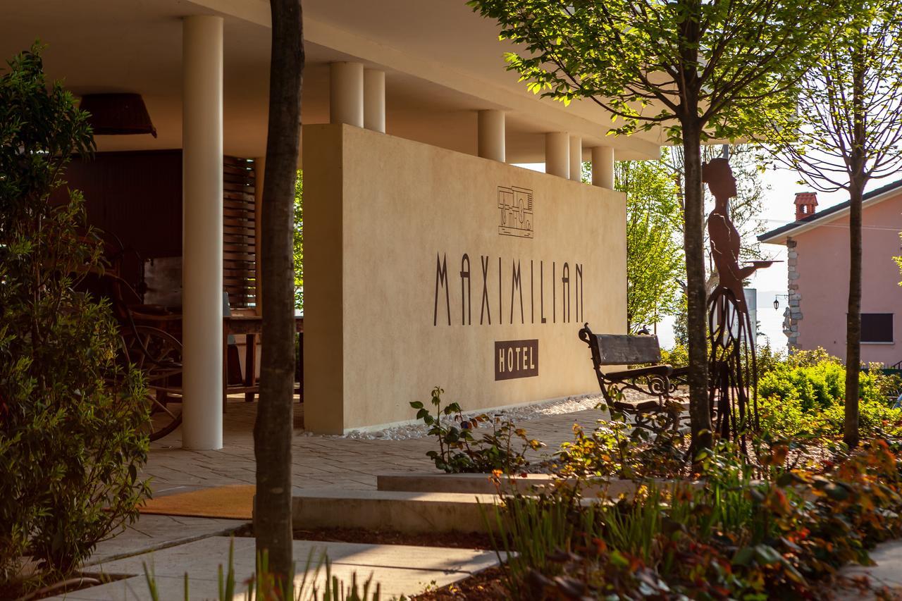 Hotel Maximilian Bardolino Exterior photo